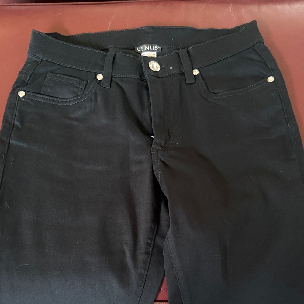 VENUS Women's Classic Black Skinny Jeans